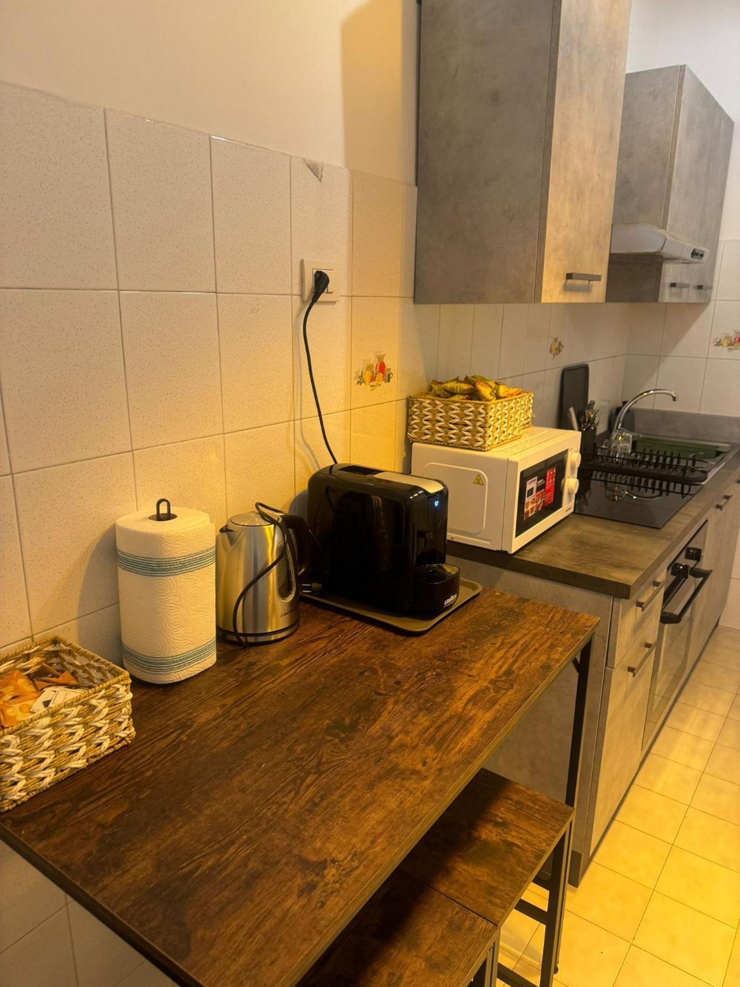 Larisa Home Apartment Рим Екстериор снимка