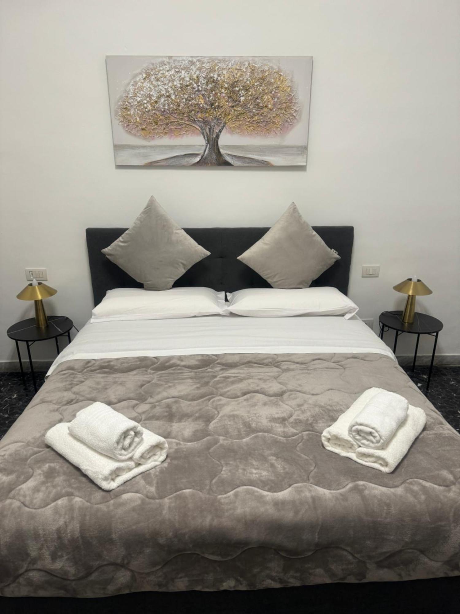 Larisa Home Apartment Рим Екстериор снимка